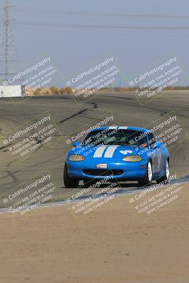 media/Oct-29-2022-CalClub SCCA (Sat) [[e05833b2e9]]/Race Group 3/Qualifying (Outside Grapevine)/